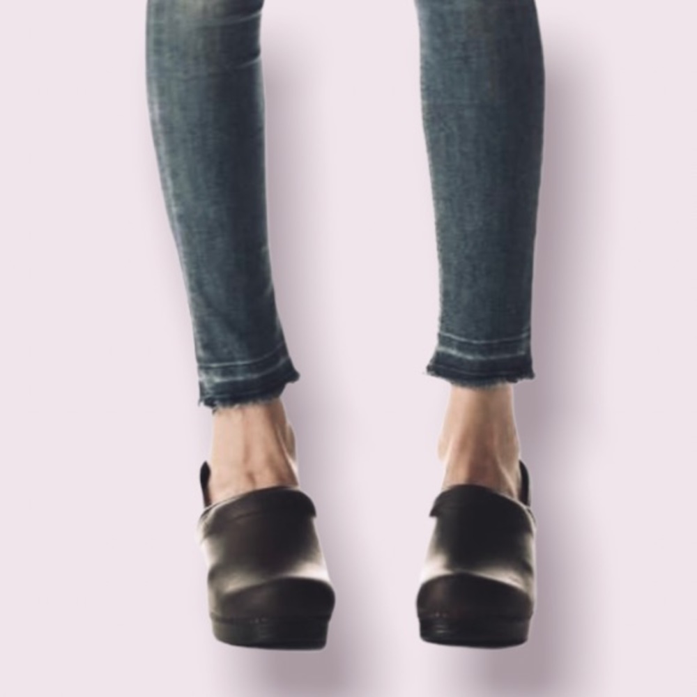 Dansko Professional Black Cabrio Mules